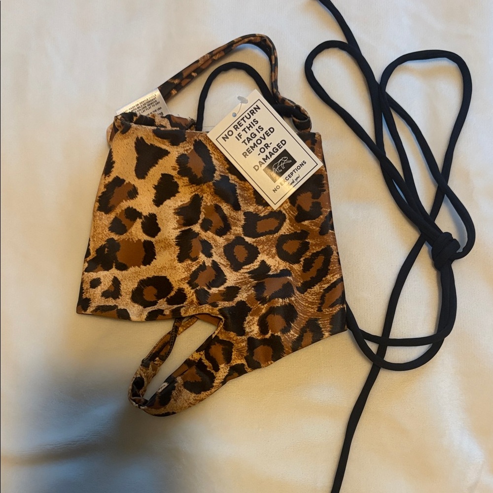 Leopard Print TIGER FRIDAY AS top